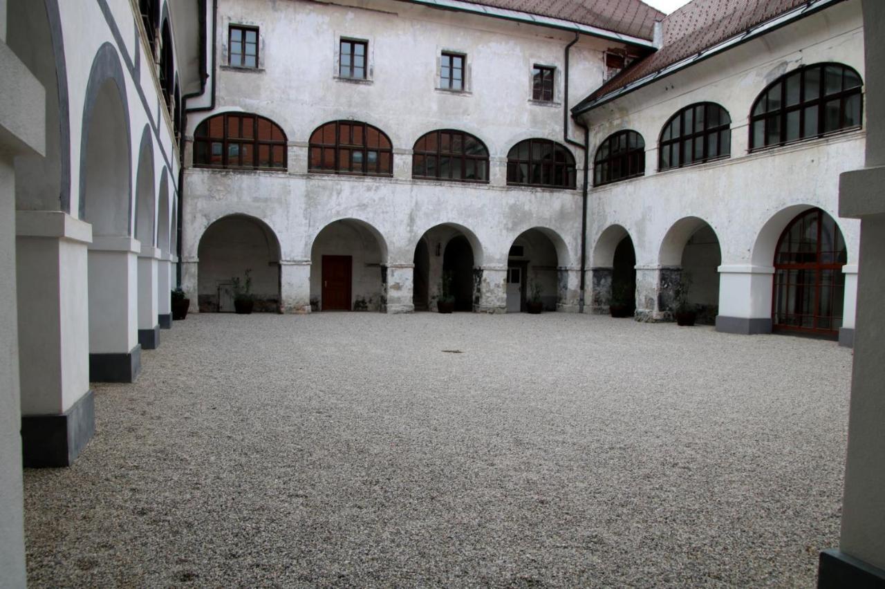 Samostan Mekinje Kamnik Exterior photo